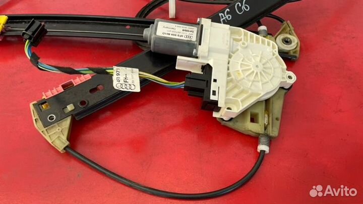 Стеклоподъемник передний левый Audi A6 C6 BDW 2.4