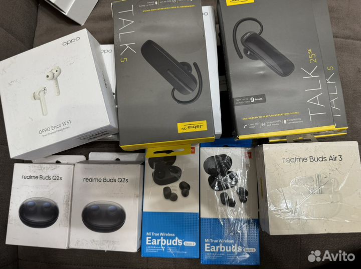 Лот наушников беспроводных