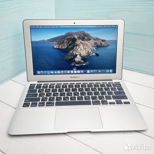 Apple MacBook Air 11 2011