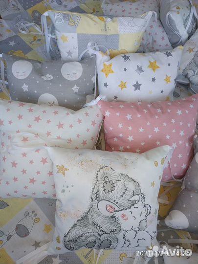 Новый комплект бортиков в детскую краватку