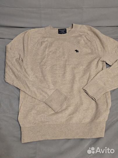 Свитер шерсть 