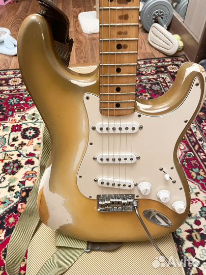 Электрогитара fender stratocaster 1979