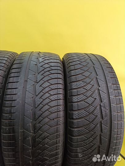 Michelin Pilot Alpin PA4 235/55 R18