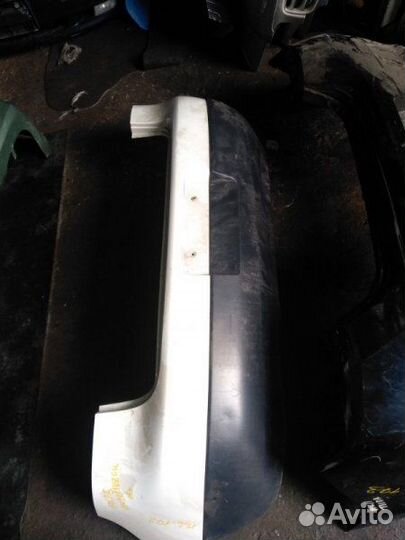 Бампер задний Volkswagen Golf 5 1K1 BVY 2007