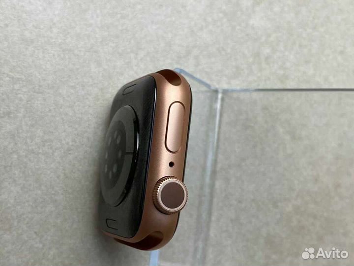 Продам Apple Watch 6 40 mm