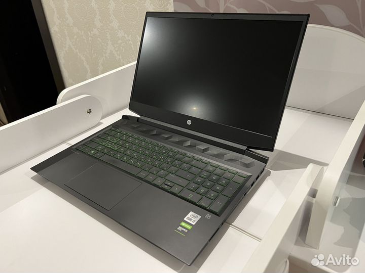 HP Pavilion Gaming Laptop 16-a0018ur