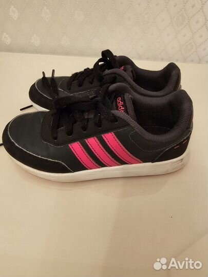 Кроссовки Adidas девочке р.30-31