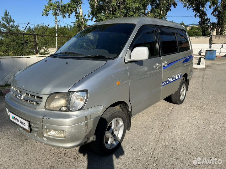 Toyota Town Ace 2.0 AT, 1999, 198 000 км