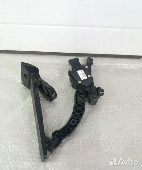 Педаль газа Hyundai Elantra MD