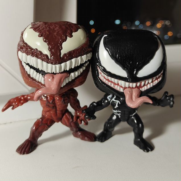 Funko pop venom/carnage