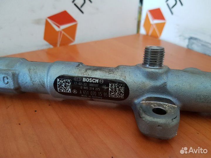 Топливная рампа Mercedes Sprinter W906 OM651 2.2