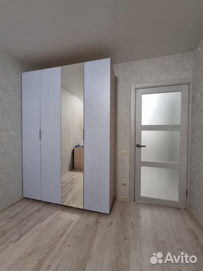 Шкаф в детскую