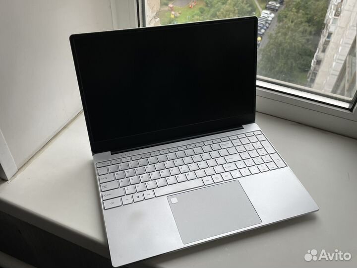 Ноутбук 15.6