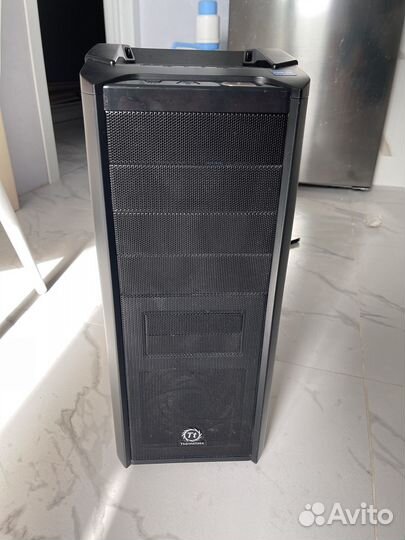 Корпус ATX Thermaltake V9 Black Edition