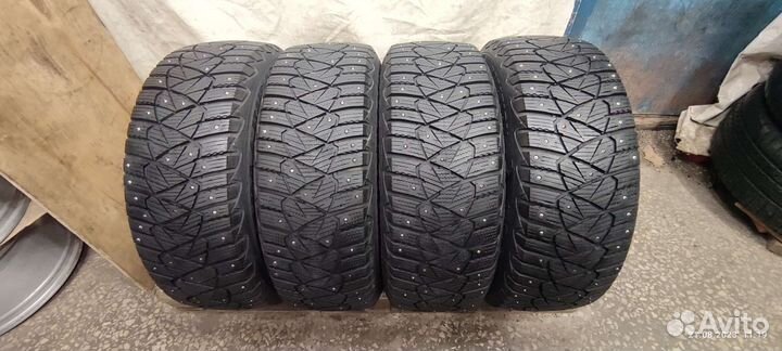 Goodyear Ultragrip 600 205/55 R16 94T