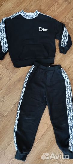 Утеплённый костюм на девочку