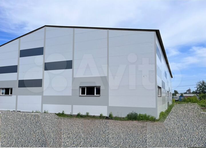 Склад, производственное помещение 1500 м²