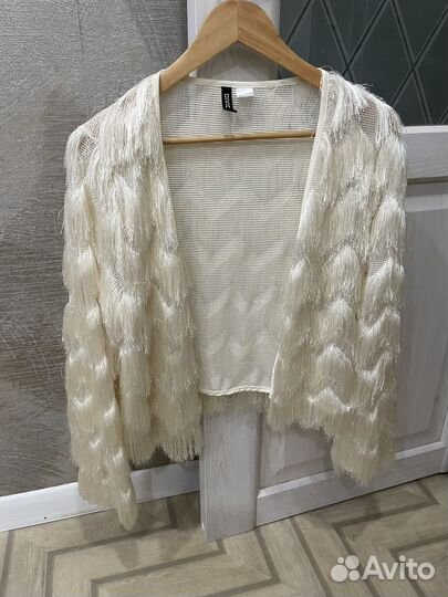 Кофта с рюшами