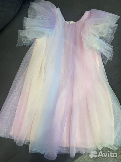 Платье нарядное 98