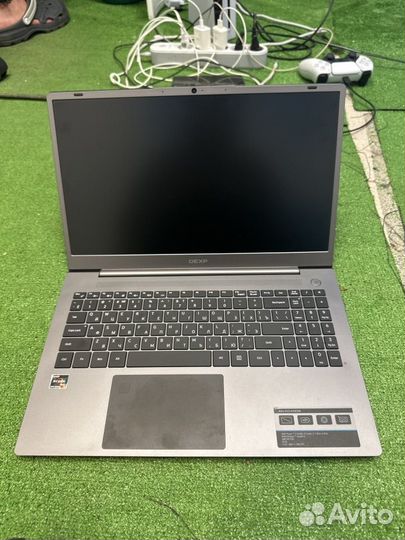 Ноутбук dexp