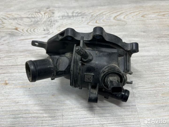 Корпус термостата Renault Arkana пробег 46 H5HA450