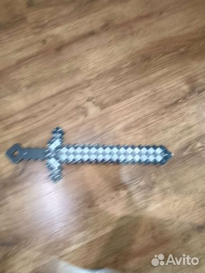 Железный меч из майнкрафта