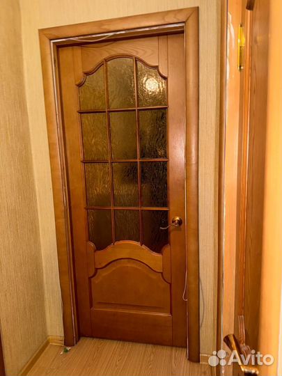 Двери межкомнатные массив