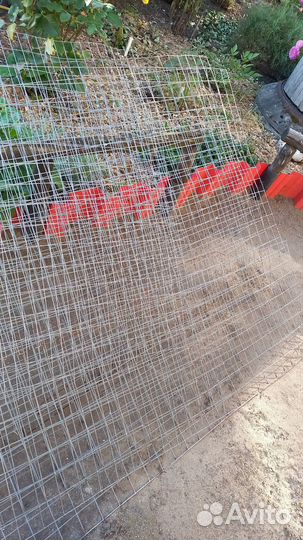Сетка сварная оцинкованная куски б.у