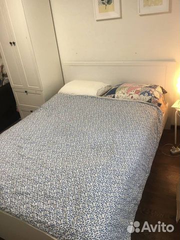 Кровать двуспальная IKEA 140-200 с матрасом