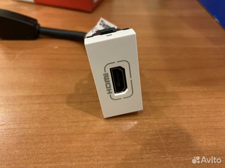 Розетка hdmi Legrand mosaic, белый 078778