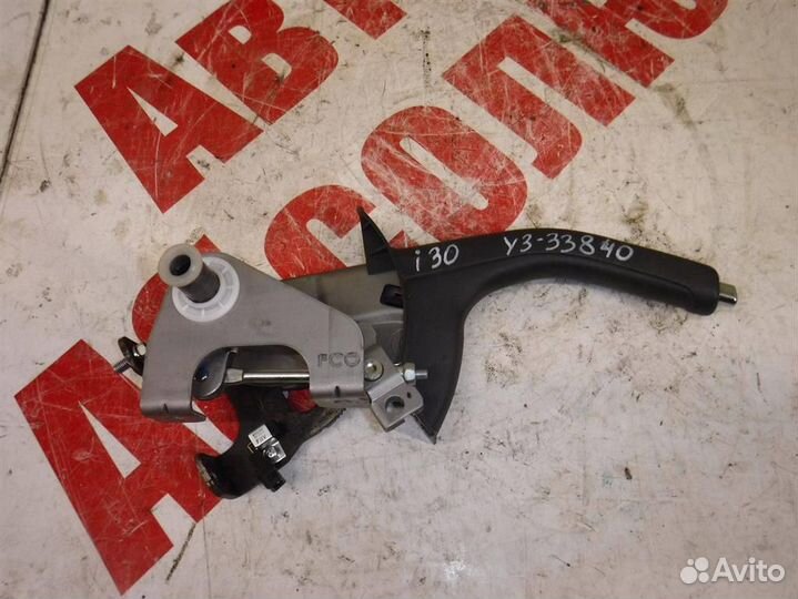 Рычаг стояночного тормоза Hyundai i30 (FD) 2007-2