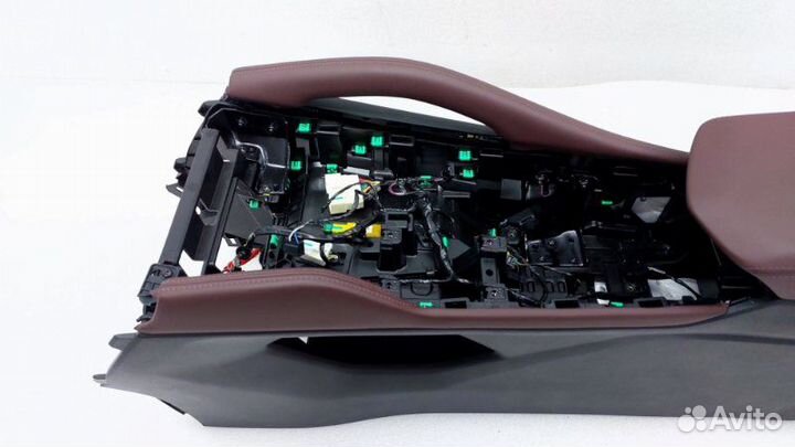 Б/У Б/У Центральная консоль Состояние отличное