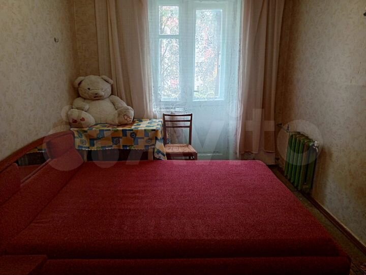 Комната 16 м² в 3-к., 2/5 эт.