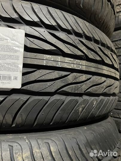 Maxxis MA-Z4S Victra 225/55 R17 101W