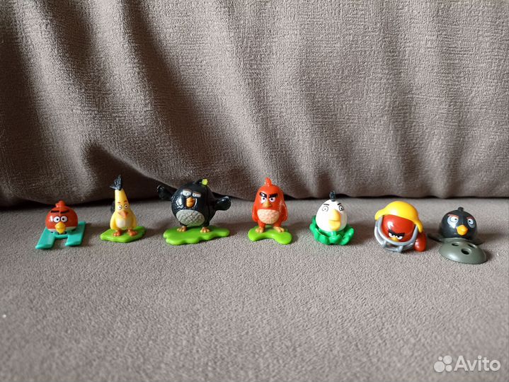 Игрушки из киндера и шаров chupa chups