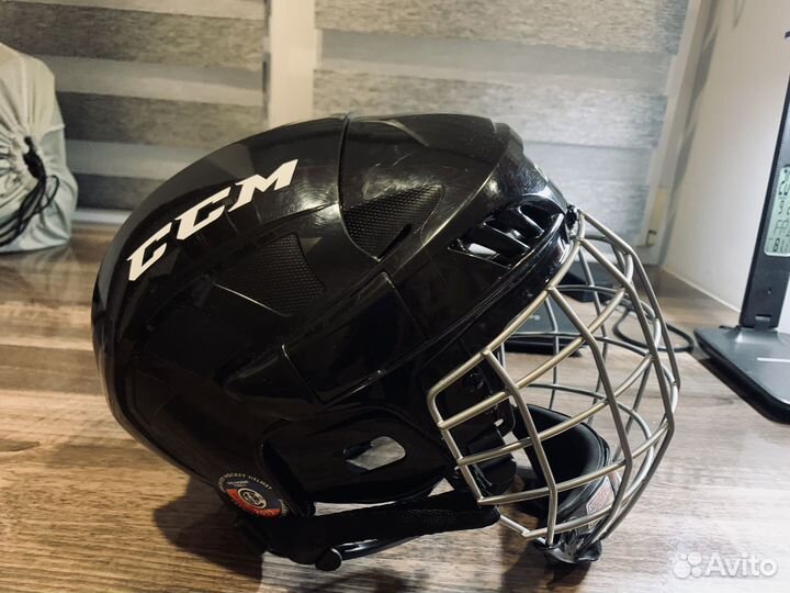 Хоккейный шлем ссм FL40 Sr(M)