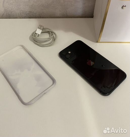 iPhone 11, 128 ГБ