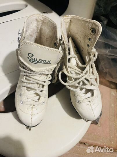 Коньки фигурные