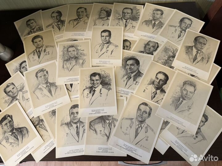 Набор открыток - Герои космоса СССР