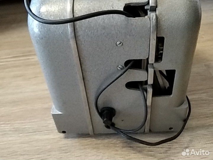 Кинопроэктор Луч-2 времён СССР