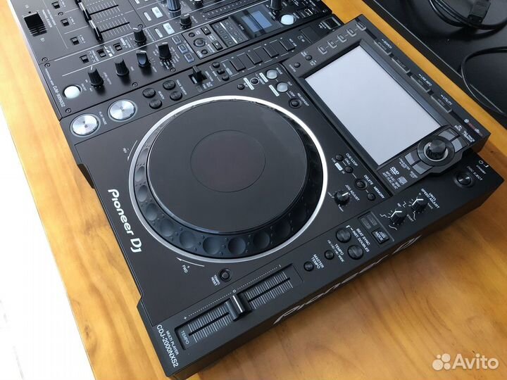 Dj комплект Pioneer CDJ 2000 NXS2 + DJM 900 NXS2