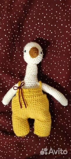 Вязаная игрушка гусь