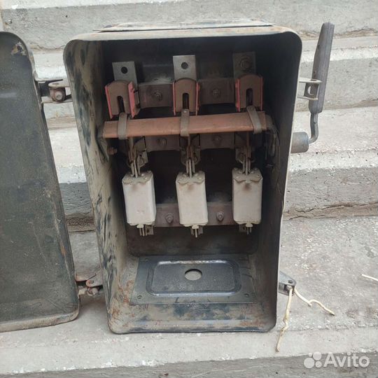 Рубильник 200А