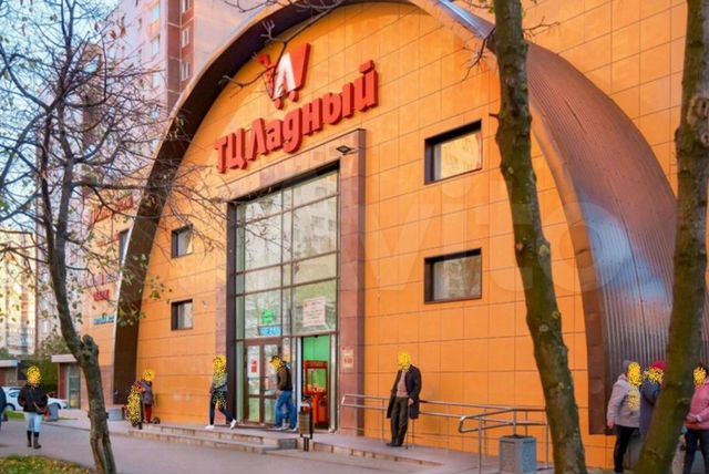 Торговый центр с Пятерочкой