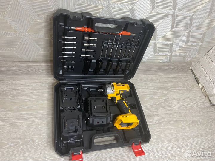 Ударный Гайковерт DeWalt