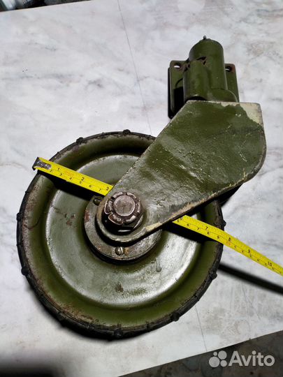 Колесо для промышленных тележек