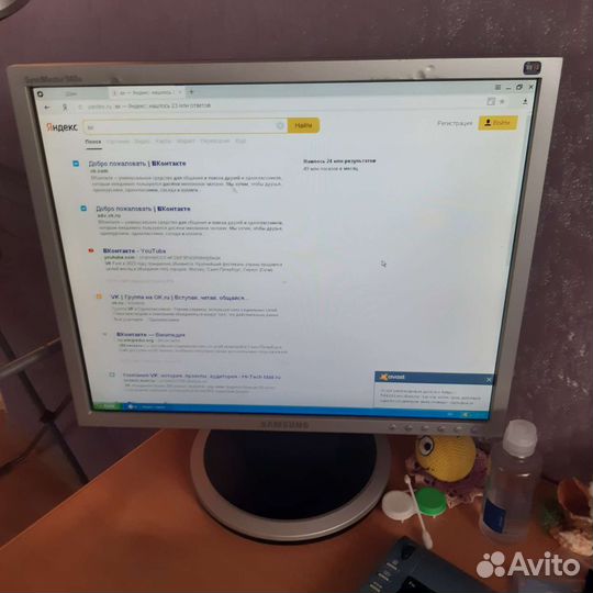 Монитор для компьютера samsung, клавиатура, мышь