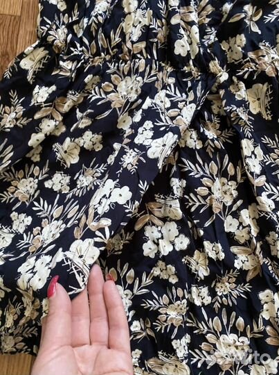 Платье с запахом Zara