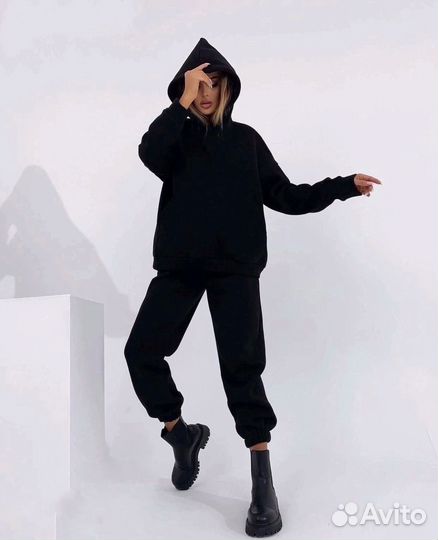 Спортивный костюм на флисе женский теплый