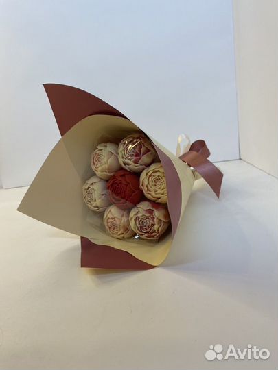 Букет - 7 Пионов из Бельгийского шоколада